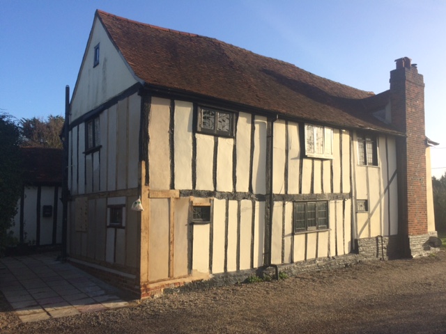 ../../../Photos/Notes/CF_181222_2357.jpg (iPhone - 22/12/2018 09:59:00)
The rear of the house, following renovation.
Photo_ID = 171